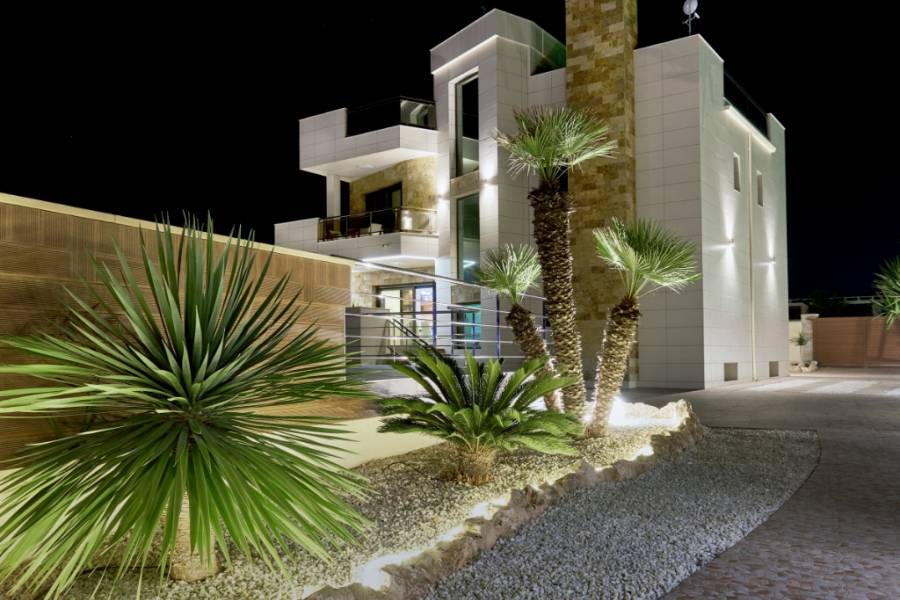 Resale Properties - Villa - La Mata - Molino Blanco 